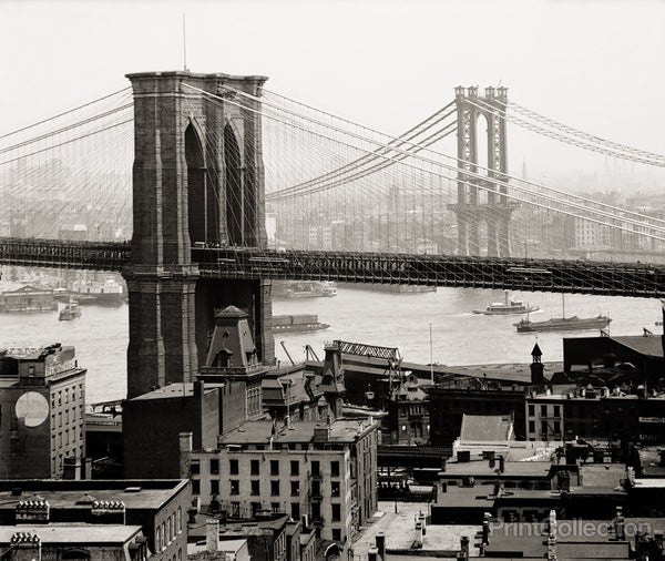Brooklyn Bridge and New York Skyline and Harbor, POUF CUBE