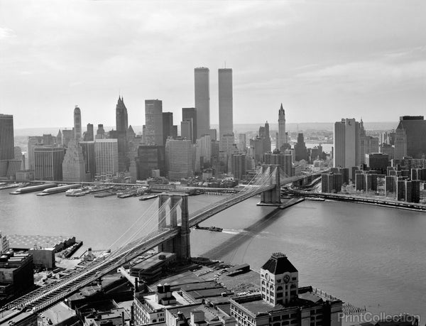 Brooklyn Bridge and World Trade Center, Lower Manhattan Brooklyn Bridge and World Trade Center, Lower Manhattan