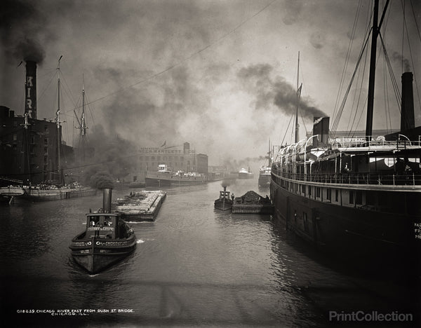 Chicago River East from Rush St. Bridge, Chicago, Il. Chicago River East from Rush St. Bridge, Chicago, Il.