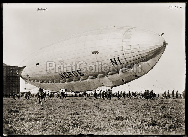 Norge Leaving Hanger