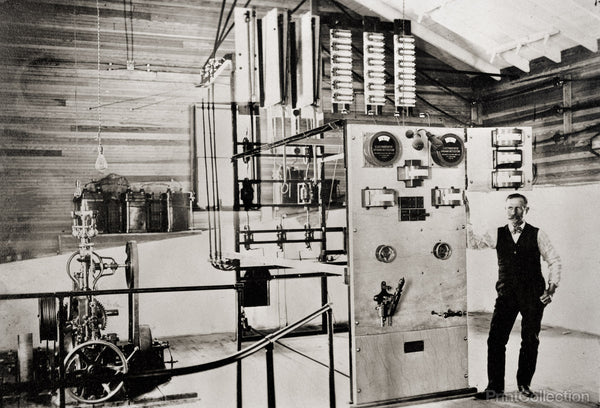 Power House at the Potomac Edison Company Superintendent Power House at the Potomac Edison Company Superintendent