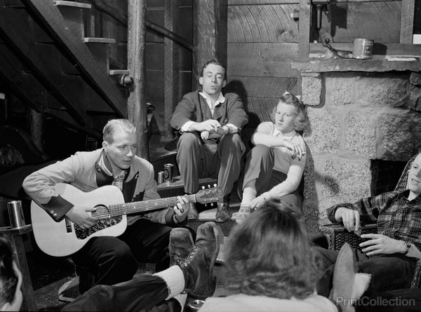 Skiers Relaxing in lodge at North Conway, New Hampshire Skiers Relaxing in lodge at North Conway, New Hampshire