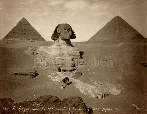 The Sphynx After the Clearings and the Two Pyramids