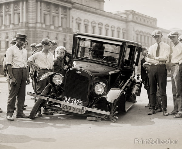 Auto Wreck, Washington DC, 1923