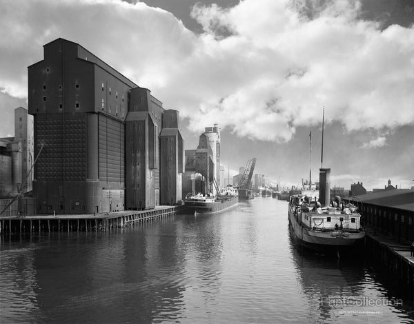 Erie Canal Harbor